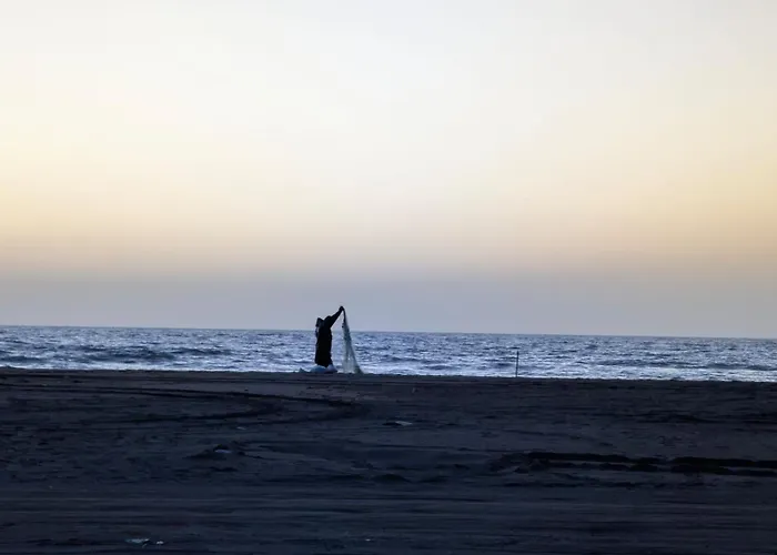 Sea View Wooden