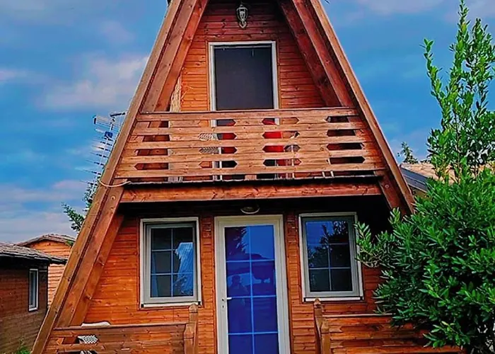 Шале Sea View Wooden