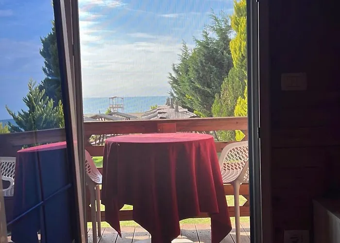 Шале Sea View Wooden