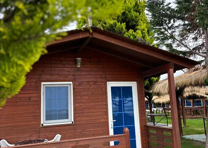 Sea View Wooden *
